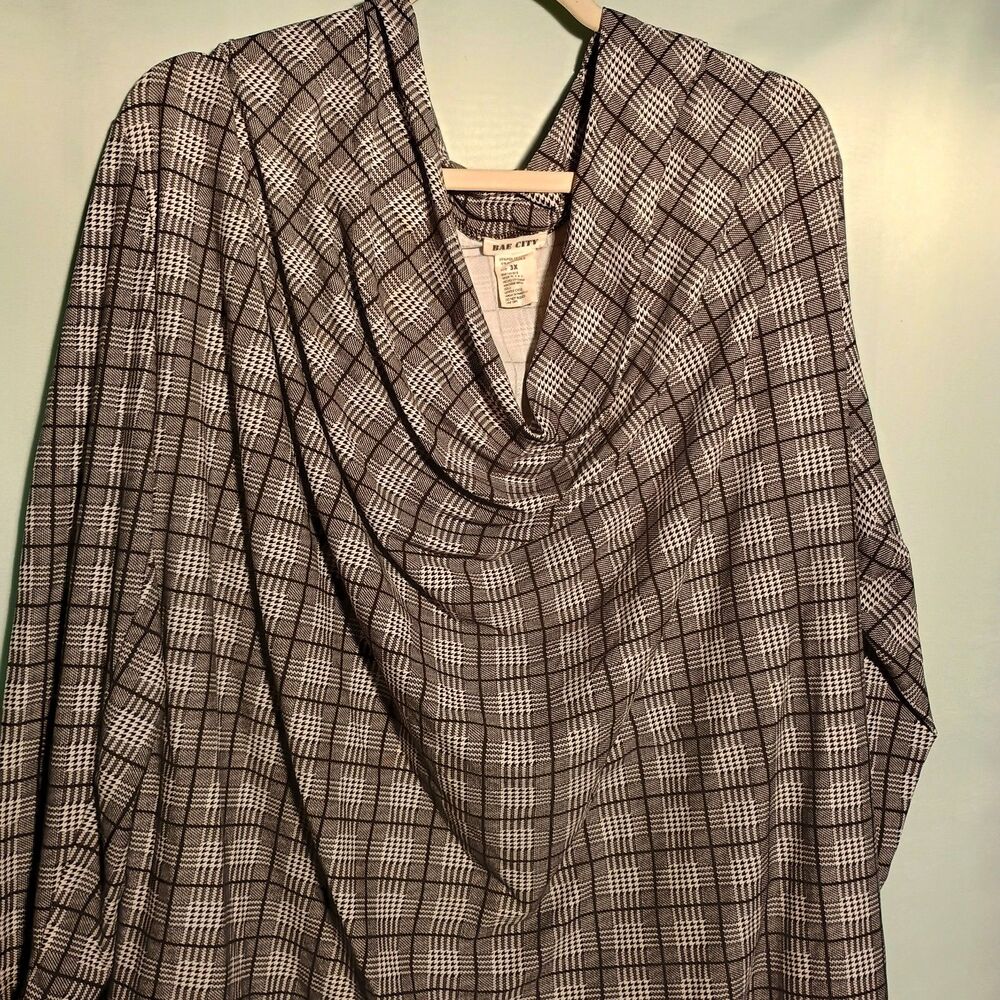 bae city long sleeve Blouse - Picture 2 of 4